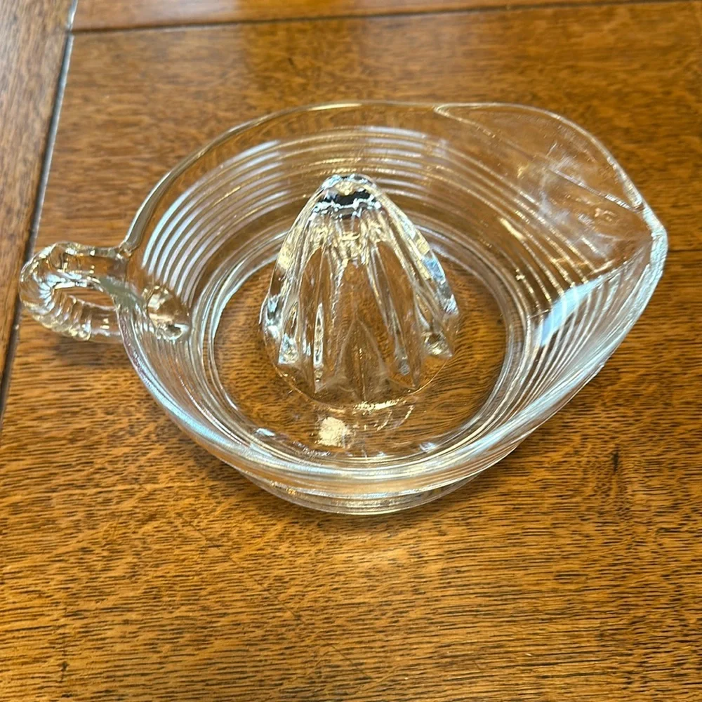 Vintage Hazel Atlas Glass Reamer Juicer